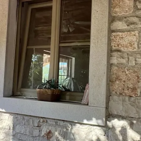 Beautiful Casa Mirejo With Pool In Kastelir * Labinci