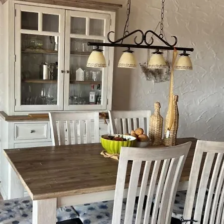 Beautiful Casa Mirejo With Pool In Kastelir