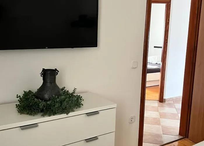 Beautiful Casa Mirejo With Pool In Kastelir Вилла Labinci