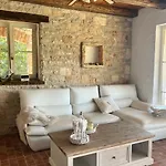 Beautiful Casa Mirejo With Pool In Kastelir Labinci