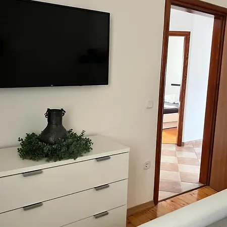 Beautiful Casa Mirejo With Pool In Kastelir Villa Labinci