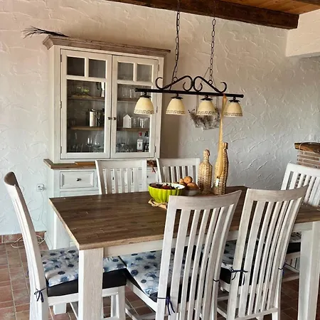 Beautiful Casa Mirejo With Pool In Kastelir Villa *