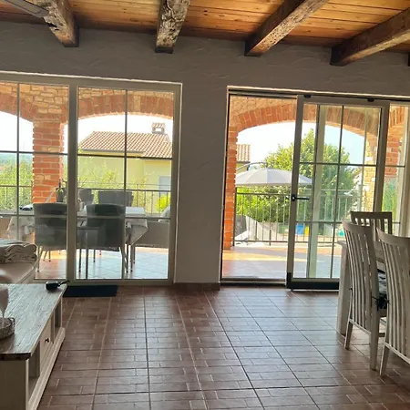 Beautiful Casa Mirejo With Pool In Kastelir Villa